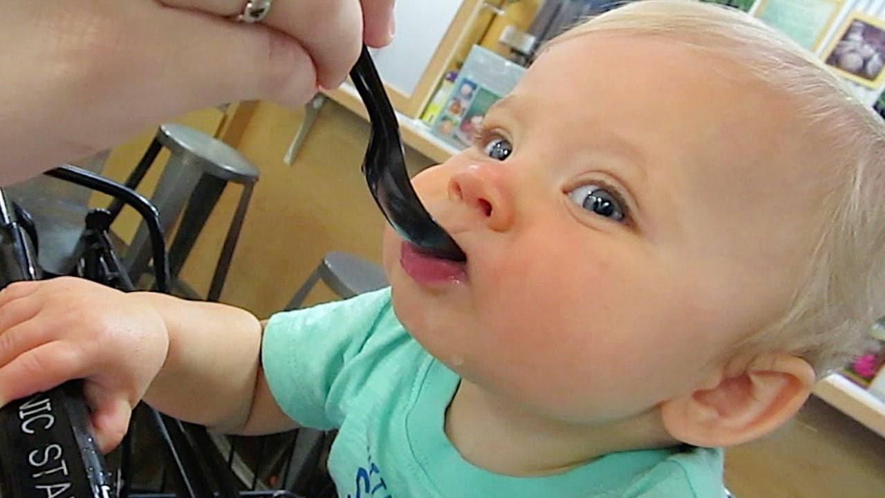 BABY'S ANNOYING HABIT! (6.1.14 - Day 492)