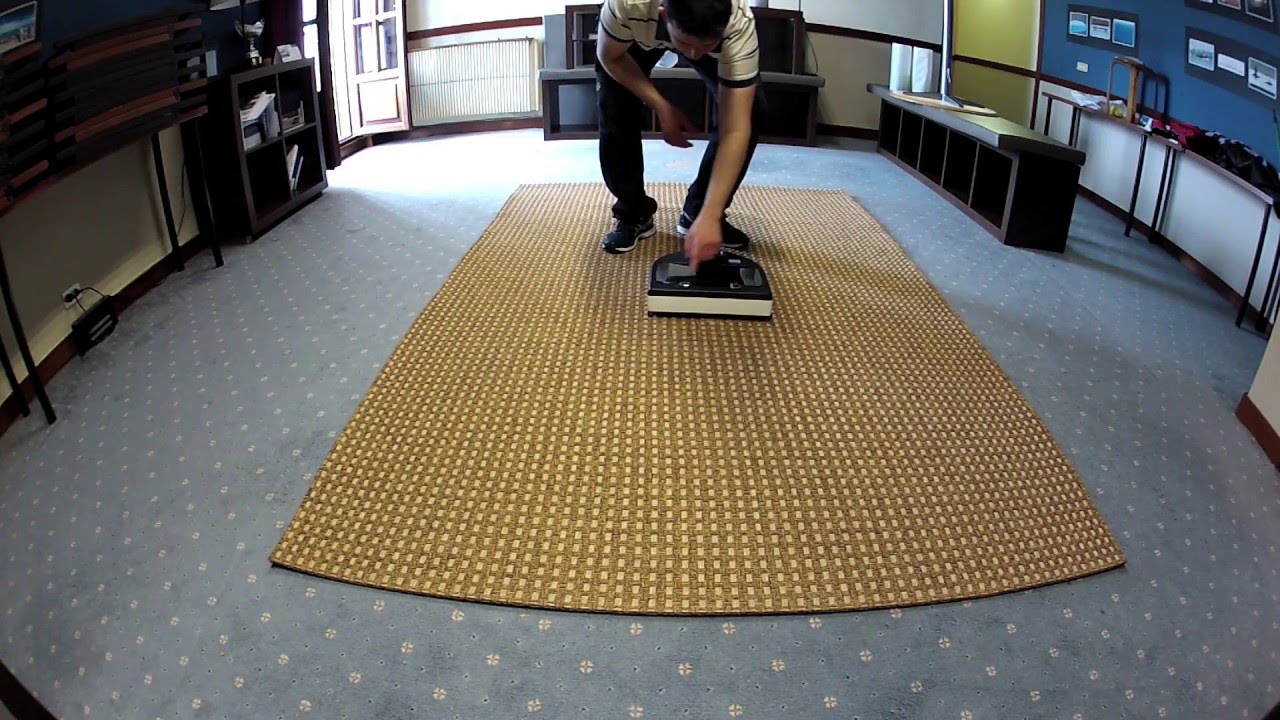 Neato Botvac D85 carpet