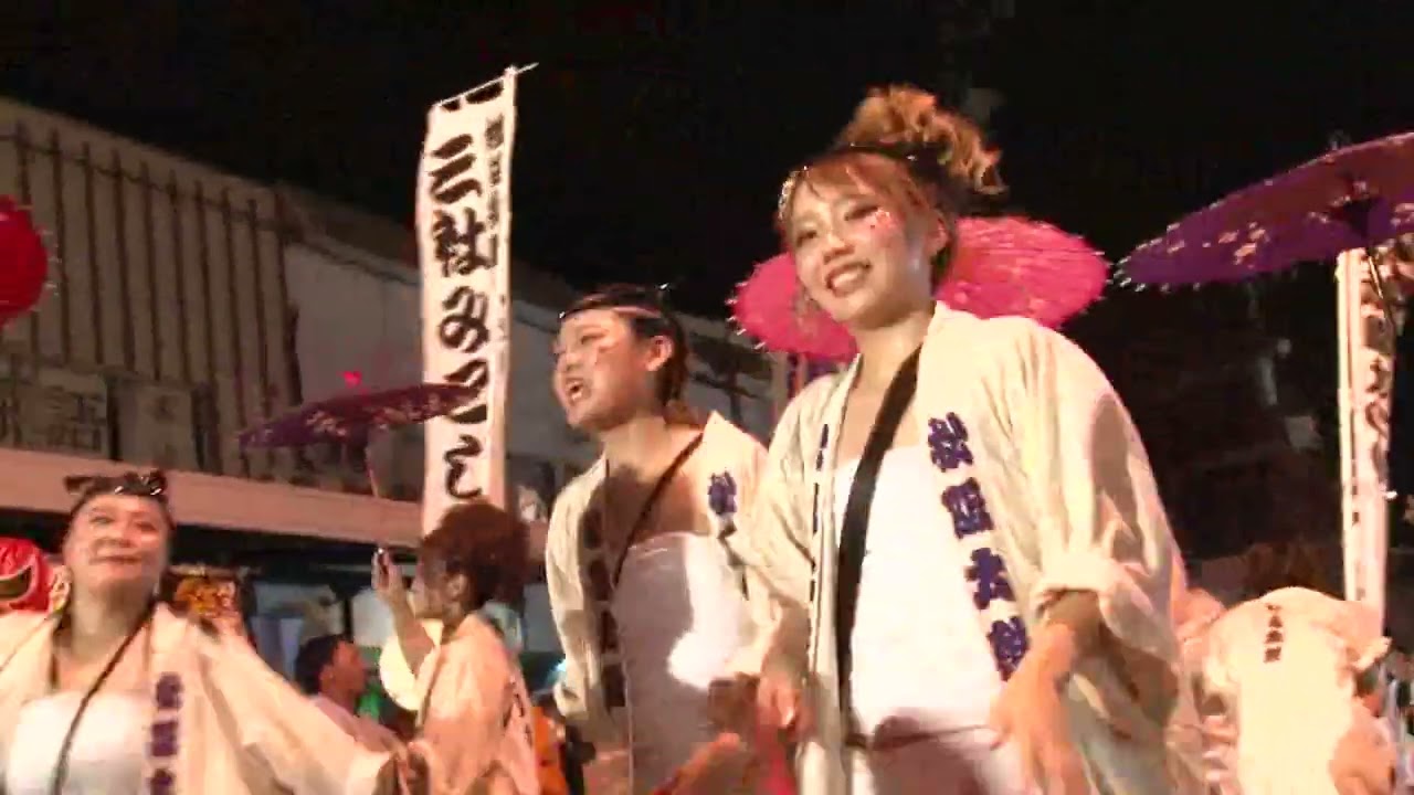 四年ぶりの三社みこし練り込み　　：2023