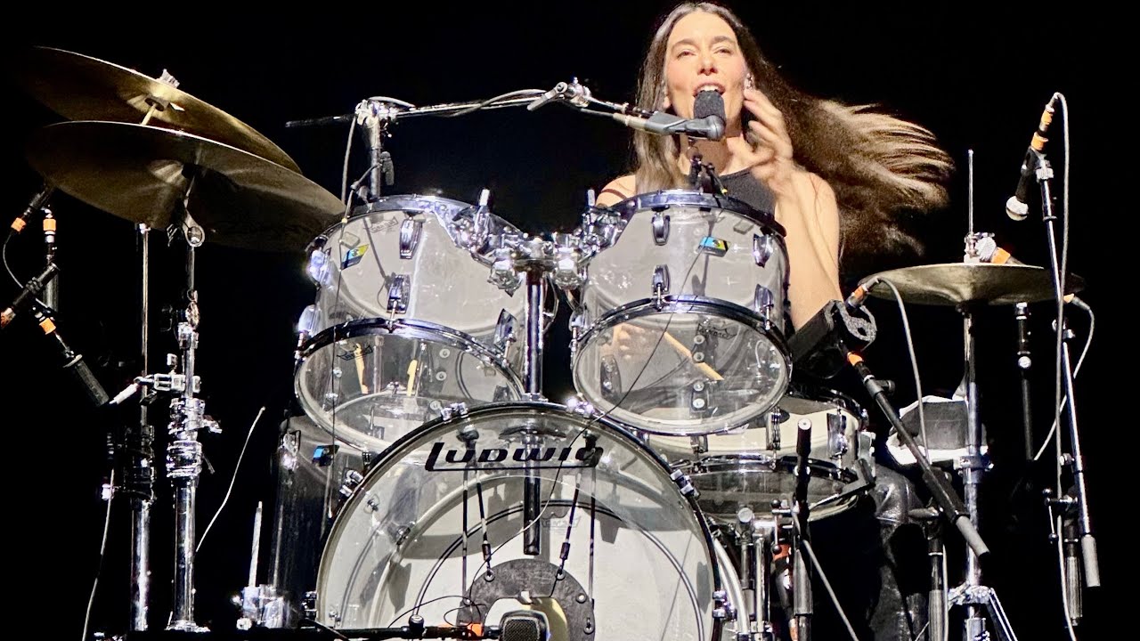 HAIM - The Steps - LIVE - O2 Arena, London - I Quit Tour - 28 October 2025
