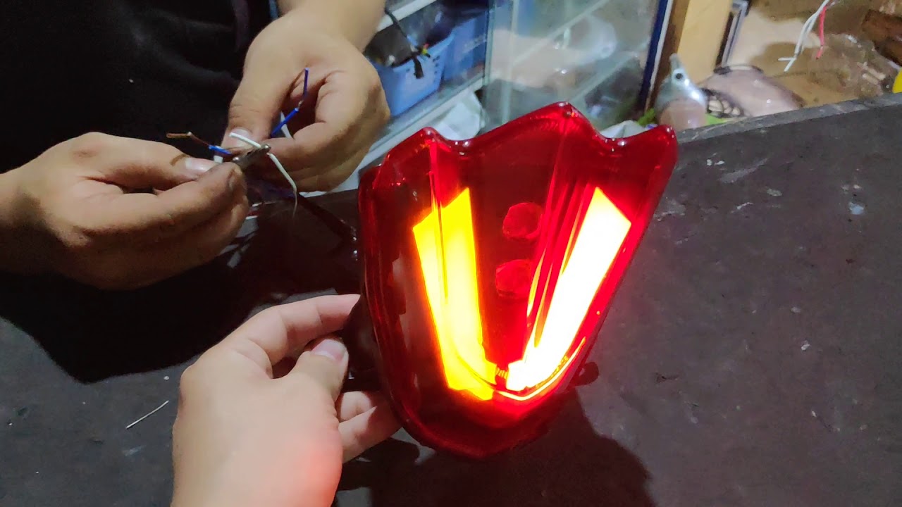 Stoplamp Suzuki GSX 150 3in1 Custom