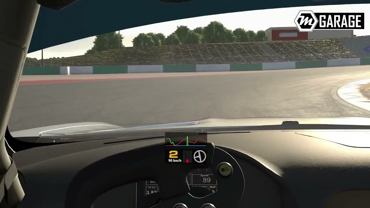 iRacing MERCO GT4 at PORTIMAO DRIVER SETUP