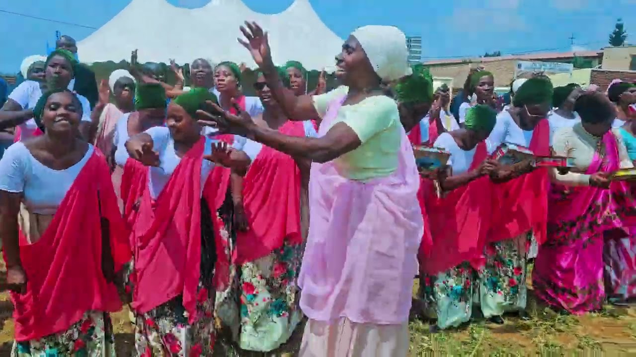 NZAMURIRIMBA!! IMANA ISHIMWE #gospelmusic #impandachoir #wedding #choirmutunganye #ubutumwabwiza