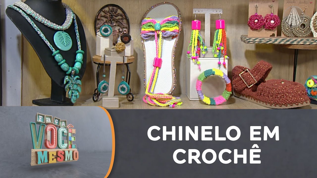 Chinelo colorido de crochê | BRILHE NO CARNAVAL