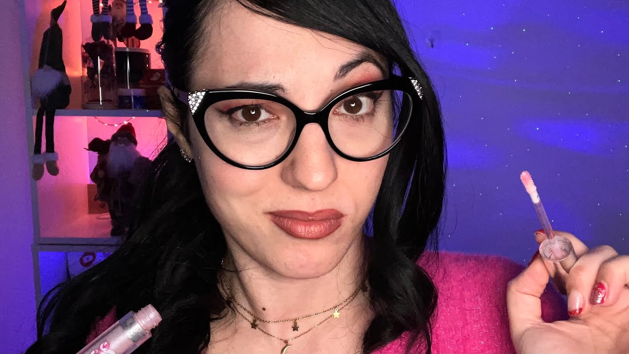 LA TUA AMICA TIRCHIA E ANTIPATICA TI AGGIUSTA PER LE FESTE 🍾🍾 Asmr Roleplay Make Up