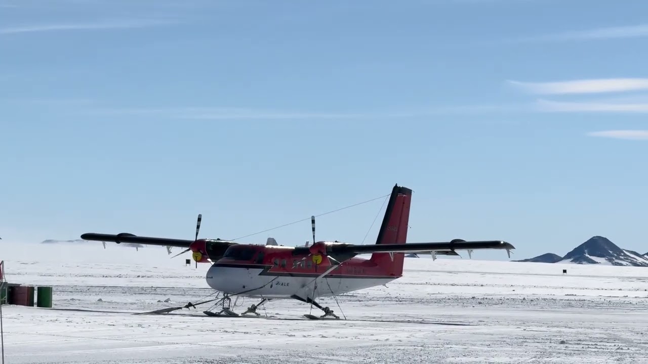 Antarctic Takeoff: Basler BT-67 (Douglas DC-3) 