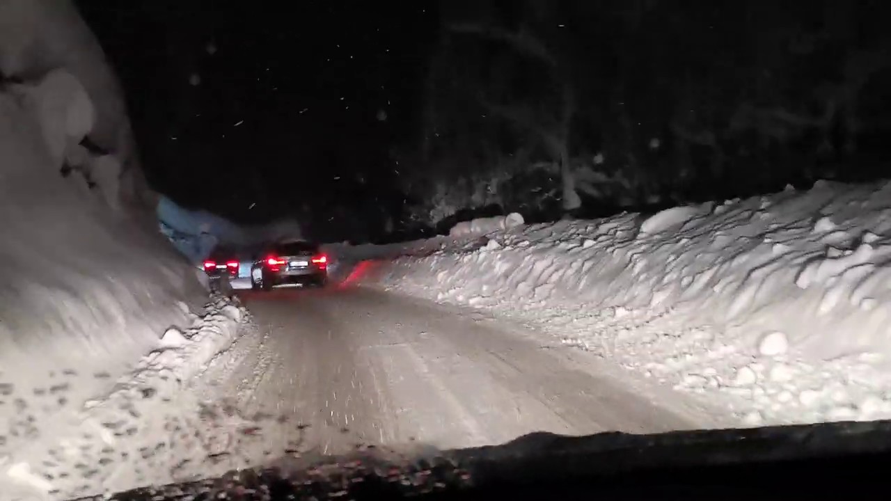 🏔️ Obertauern 🇦🇹 Konvoi von Untertauern. Straße (B99) gesperrt. Schneeketten Pflicht!!!
