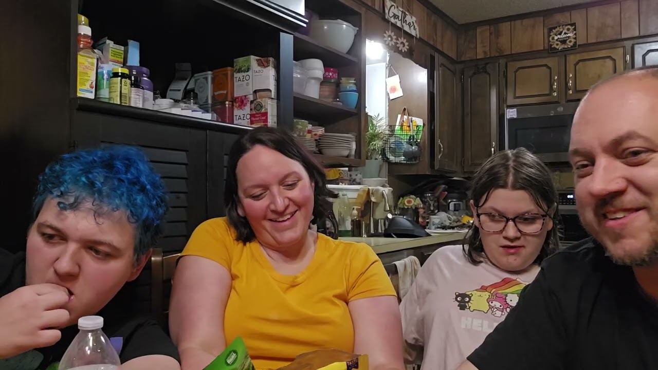 Taste testing #candy #peelerz #autismfamily #candyopeningvideo 