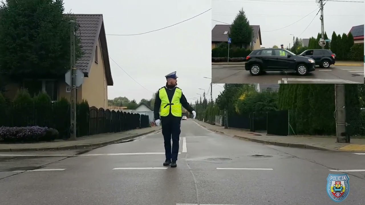 JAK ZACHOWAĆ SIĘ , GDY POLICJANT KIERUJE RUCHEM?