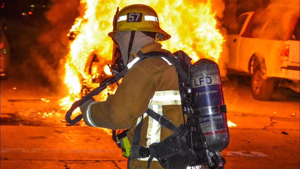 LAFD Engine 57: Auto Fire (Vermont-Slauson)