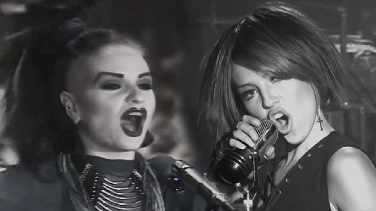 Thalia vs Alaska - Aquien le importa 1986 - 2002