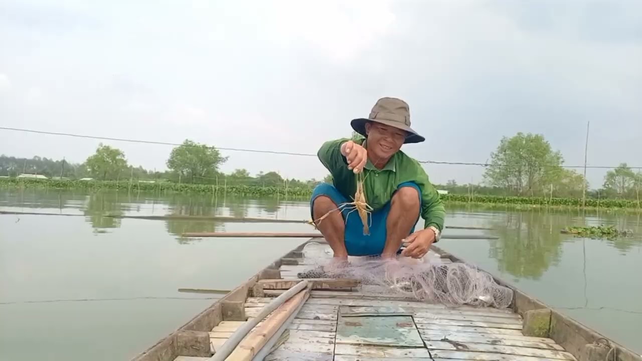 Bữa nay mình đi chày tôm được nhiều 