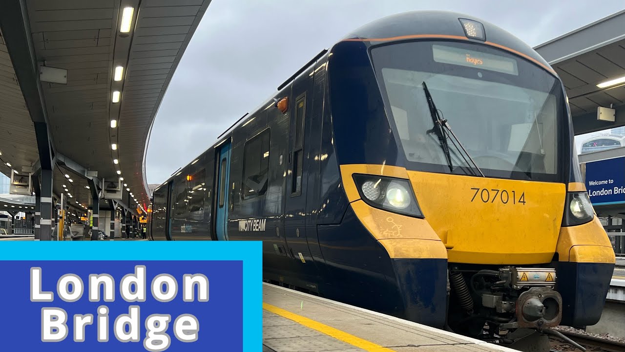 Trains at London Bridge