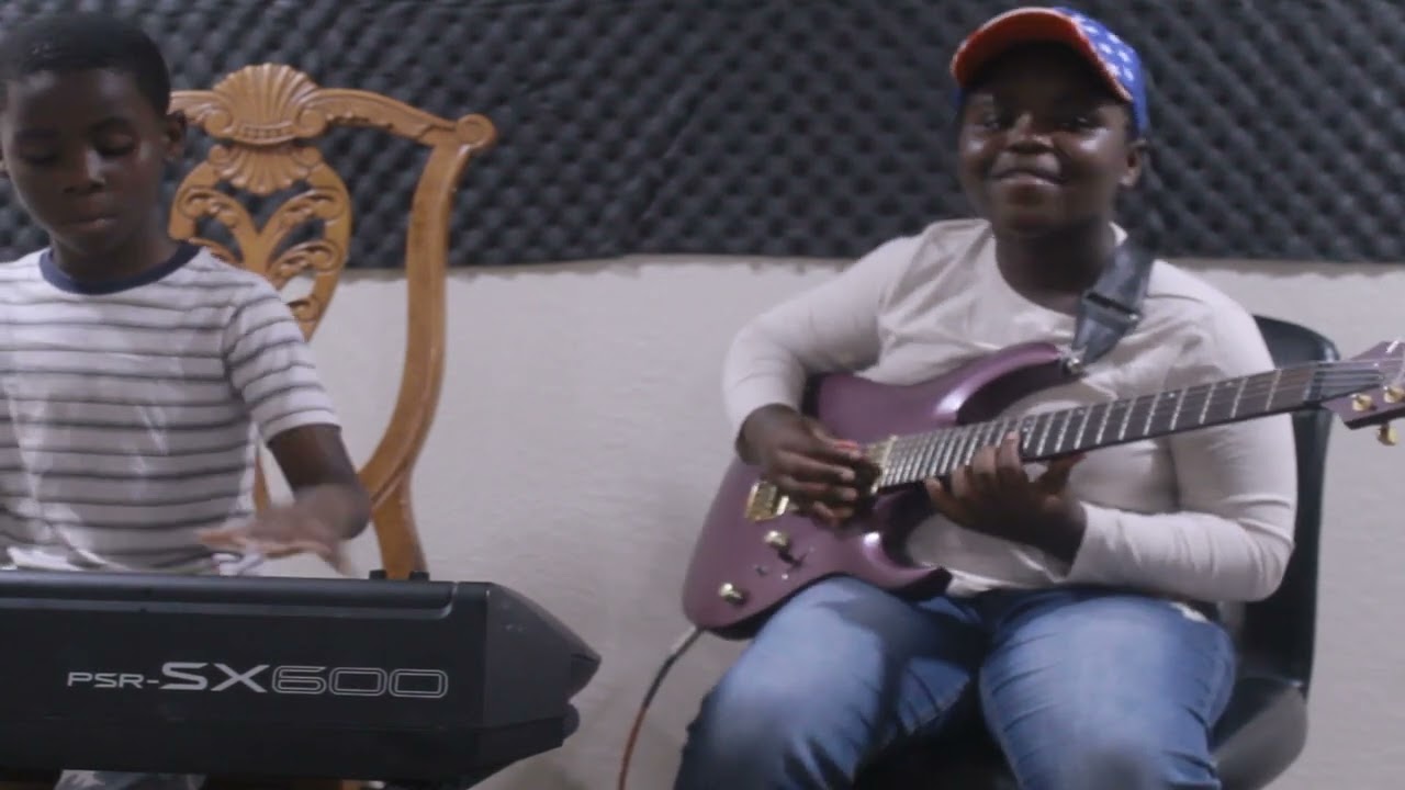 church sebena Sandra solo 🔥🔥🎸🎸