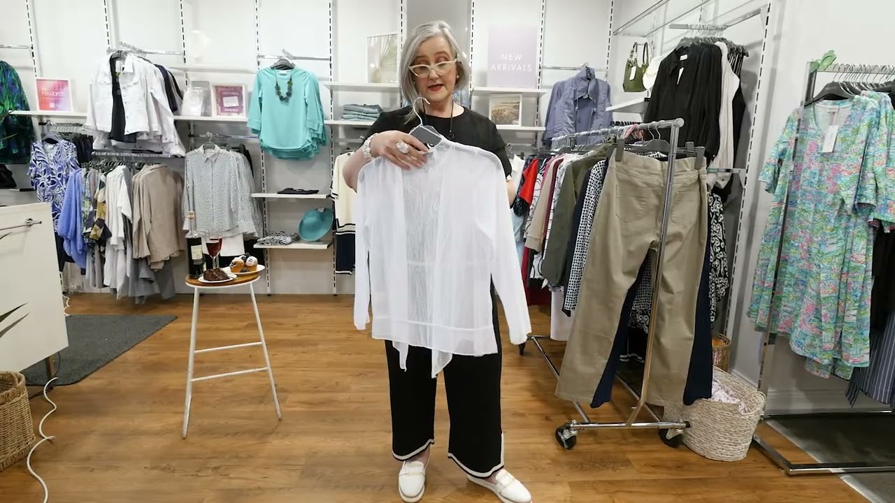 Susie & JoJo take it off - 60% Off End of Season Sale, that is! 🛍️5th February 2026