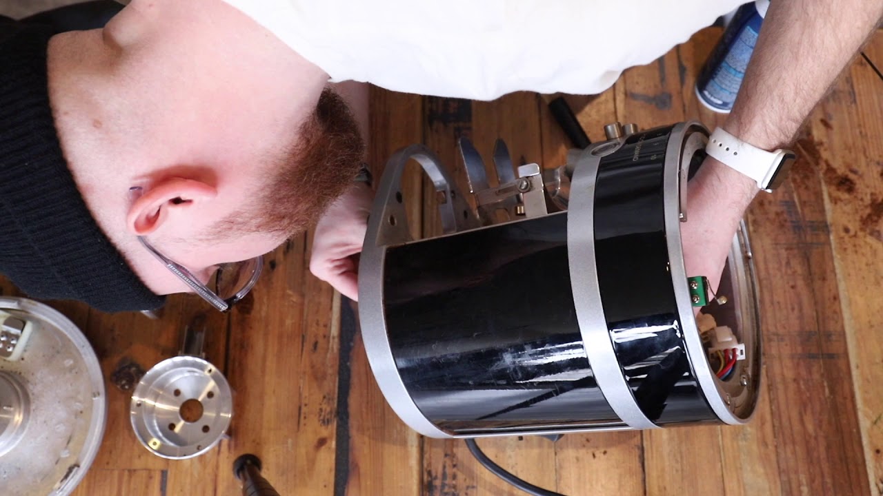 How to Clean the Espresso Grinder (Mahlkonig K30)