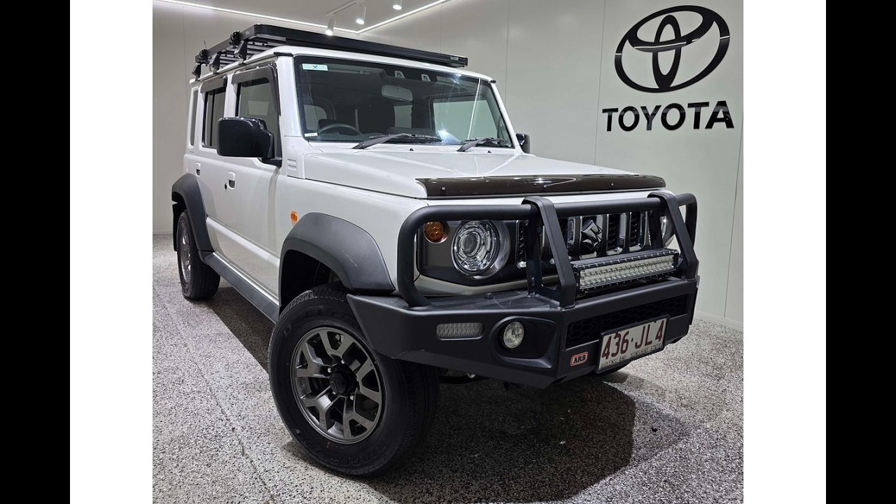 2023 SUZUKI JIMNY XL - MANUAL - ONLY 16,000kms!!!