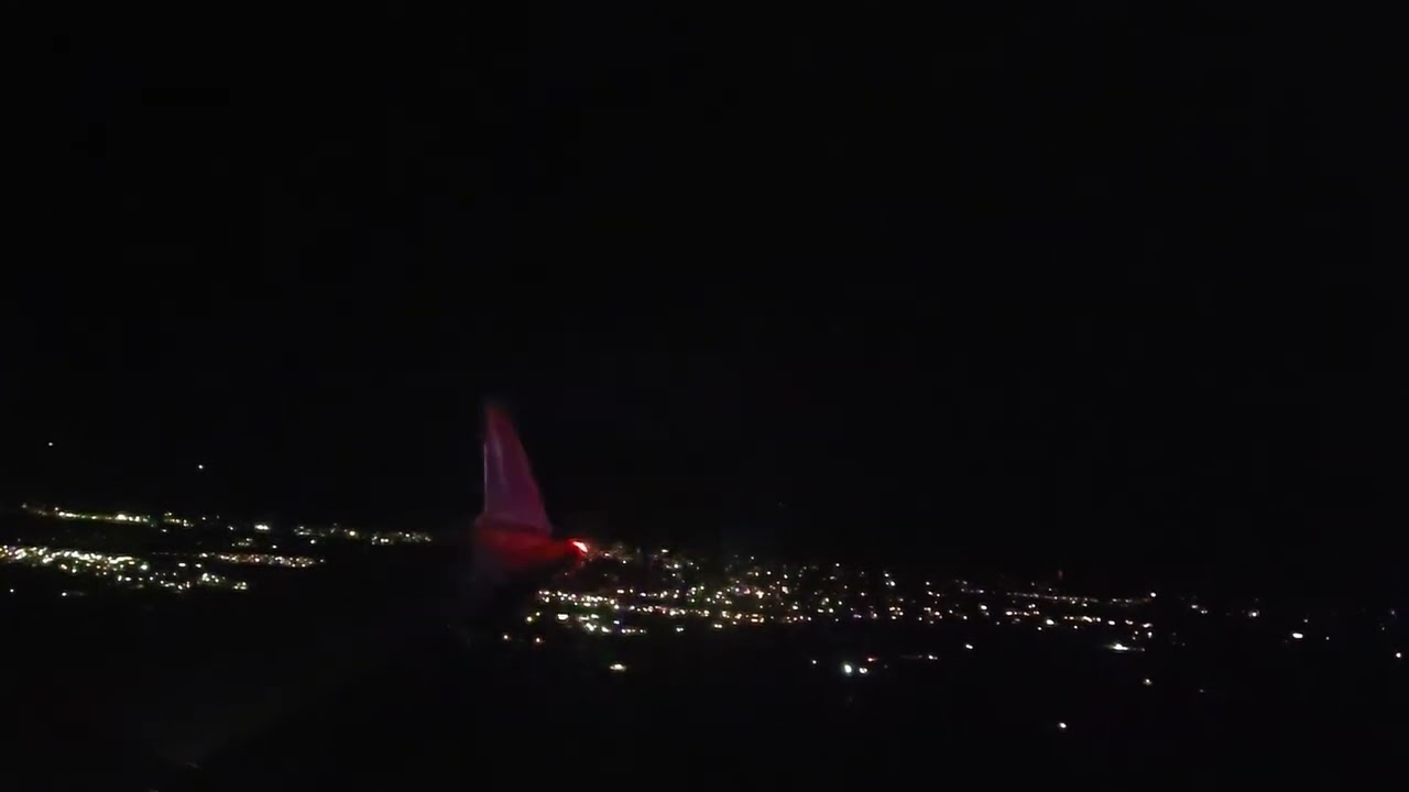 Landing in Denver United CRJ-200