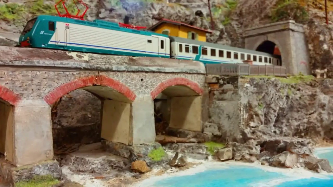 Treni italiani tra anni '70 e anni 2000