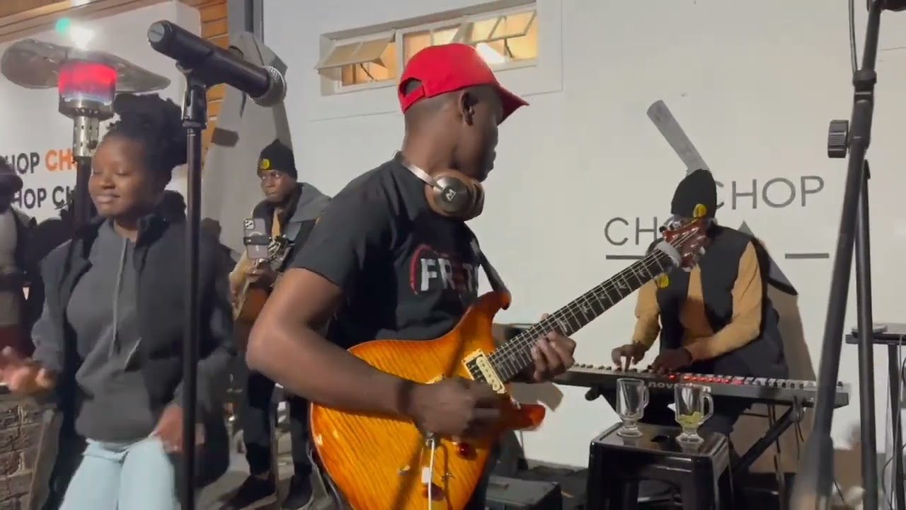 Cover dongs with 911 band
