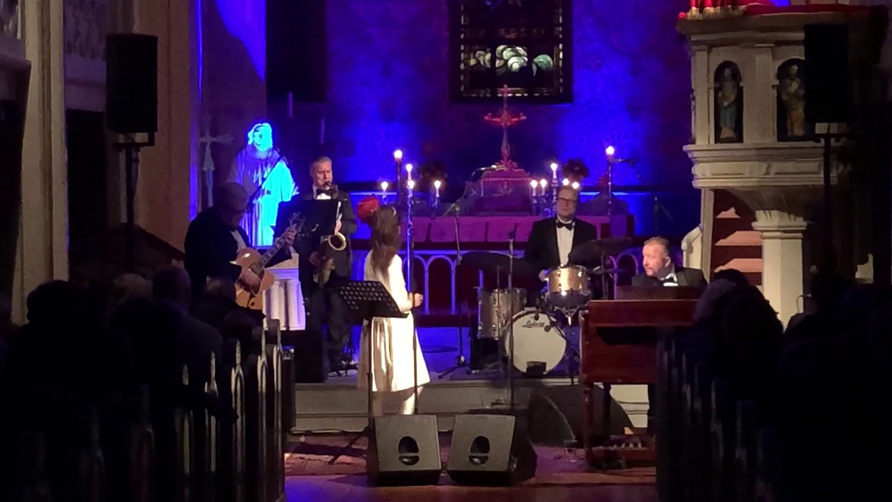 Angelina Jordan concert Crazy
