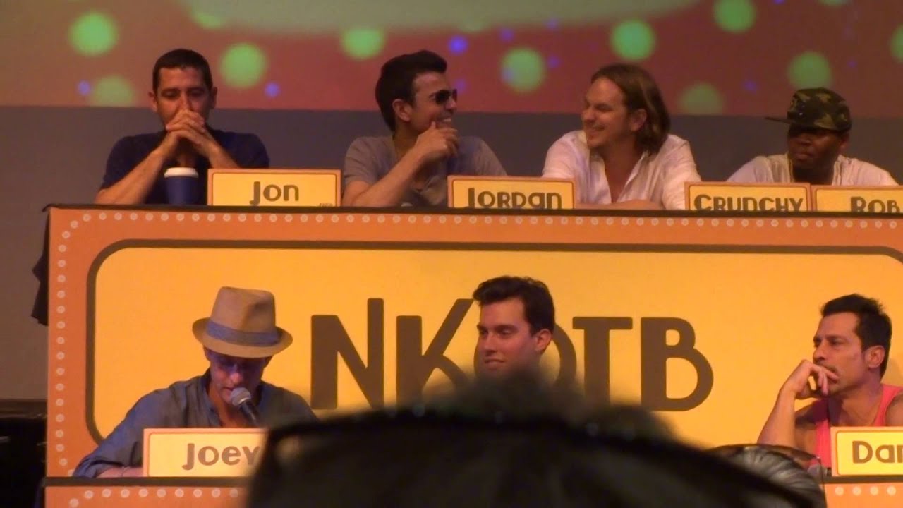 NKOTB Cruise 2015 Game show group B #justthetip #jonscockring