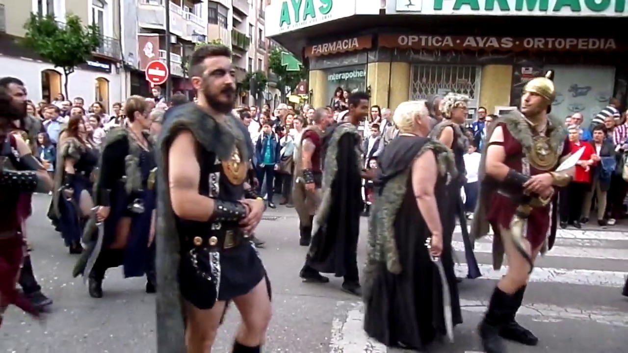 🏛️LINARES ( Jaén ) Desfile de tropas 2018 - 1