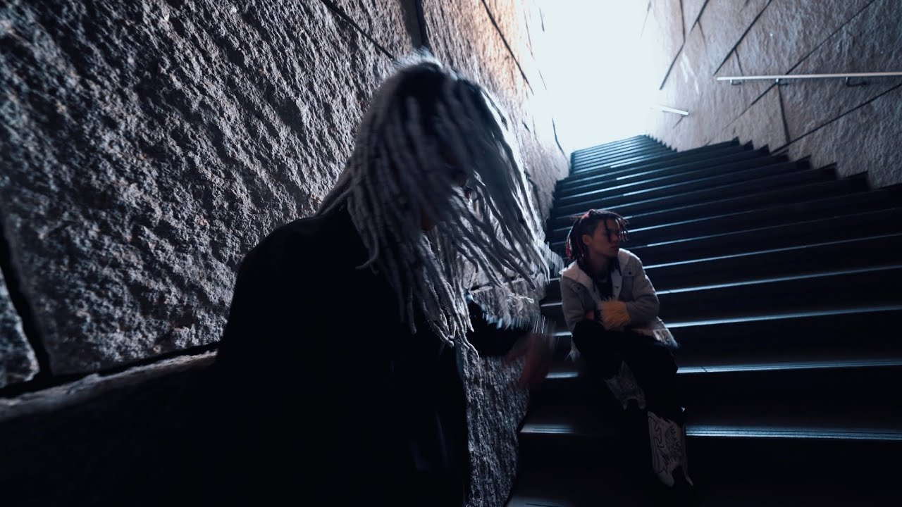 Xameleon - SMOKE SMOKE SMOKE feat. Lisa lil vinci (Official Music Video)