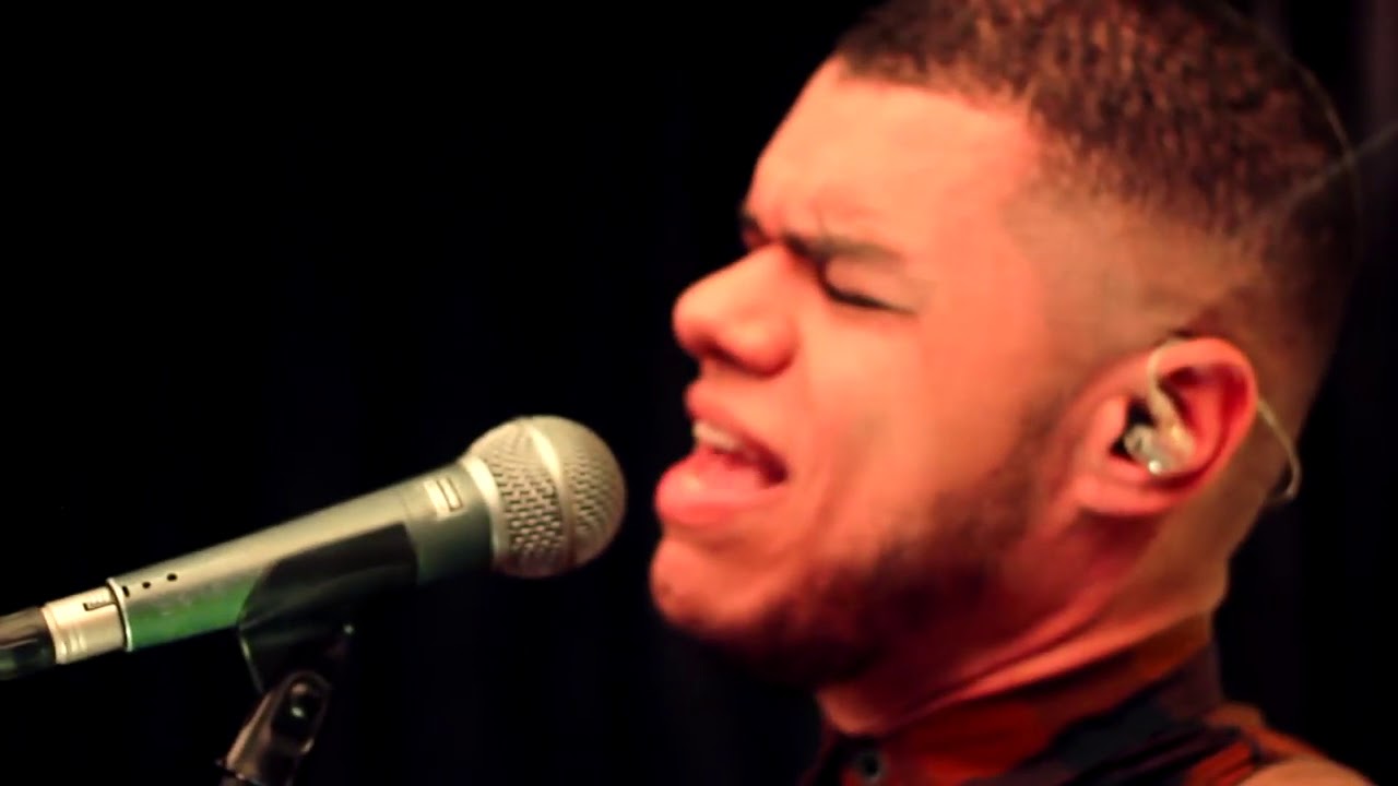 André Wanzeler - Live session - Quando Jesus estendeu a sua mão / Tocou-me