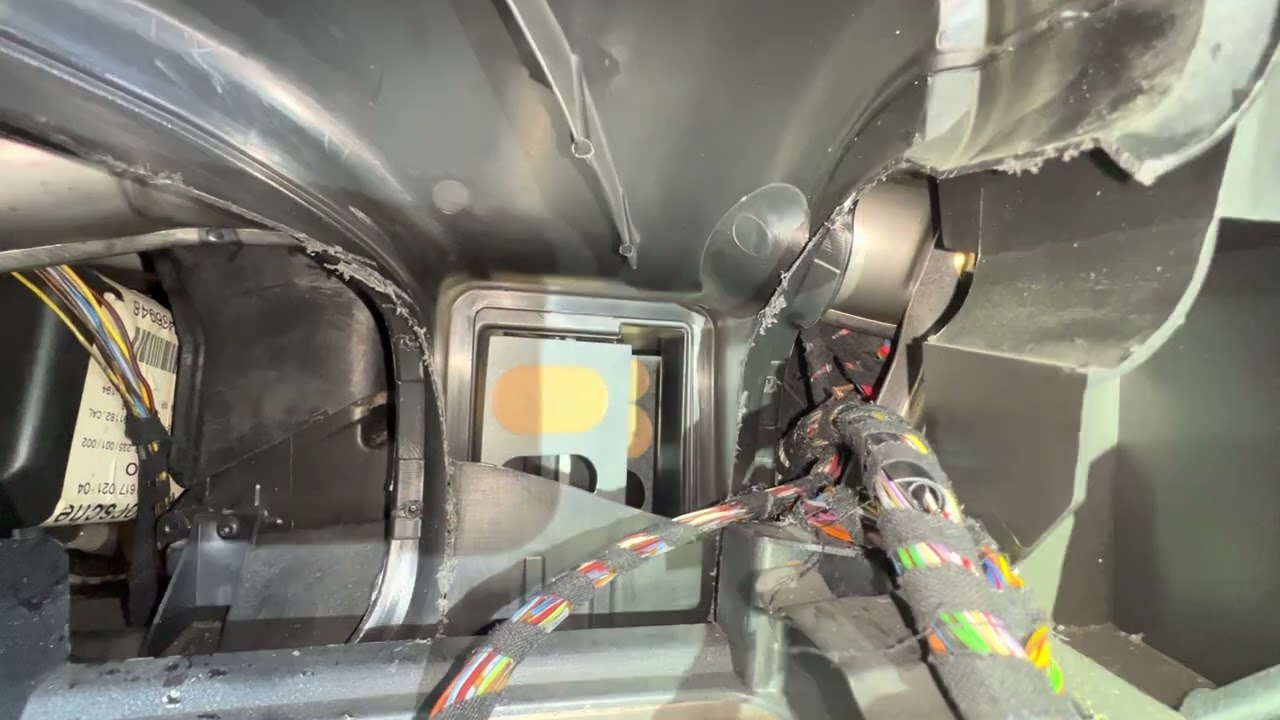 Complete Repair of BOTH Blend Doors on Porsche 911/Boxster (fix foam blowing out the vents w/plugs)