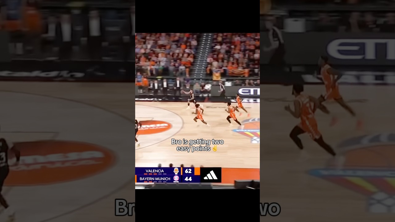 Oh my goodness 😨 #brancoubadio @euroleague #basketball #europe #viral #explore #shorts