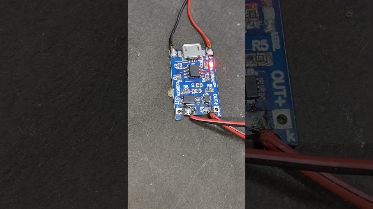 3.v charging board smd tech #shorts