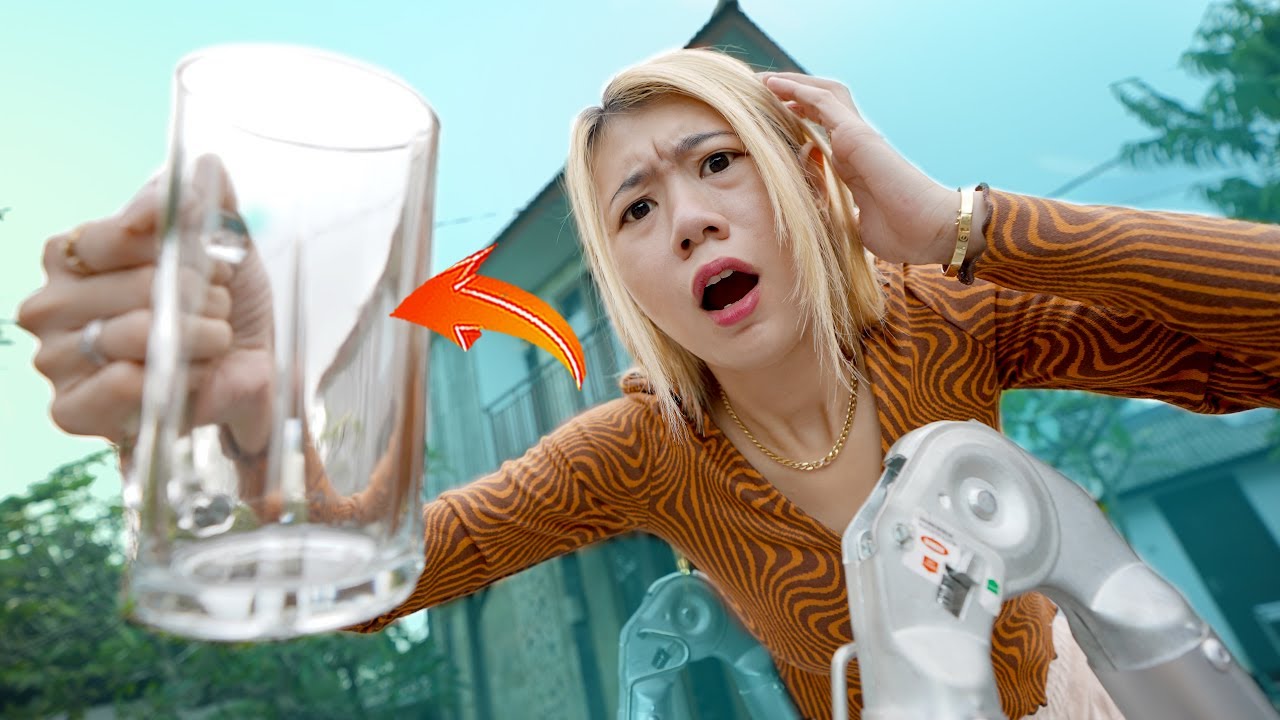 JANGAN SAMPAI GELASMU PECAH!! YANG BERHASIL GAK PECAH DAPAT UANG TUNAI!!