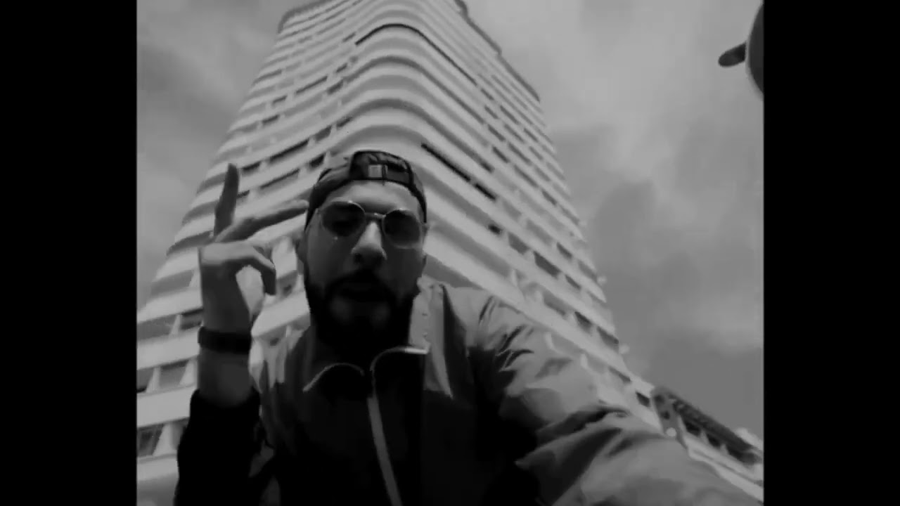 ElgrandeToto - 