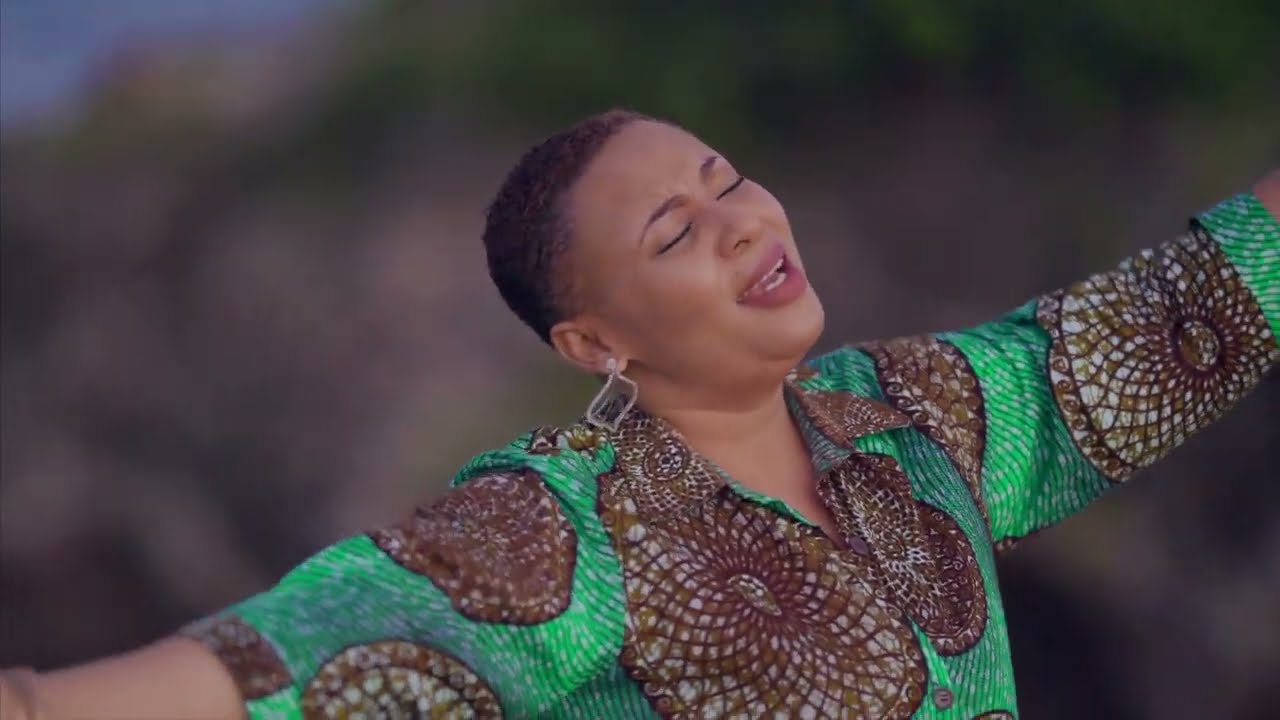 Maggie Muliri - Fungua Mbingu (Official Music Video)