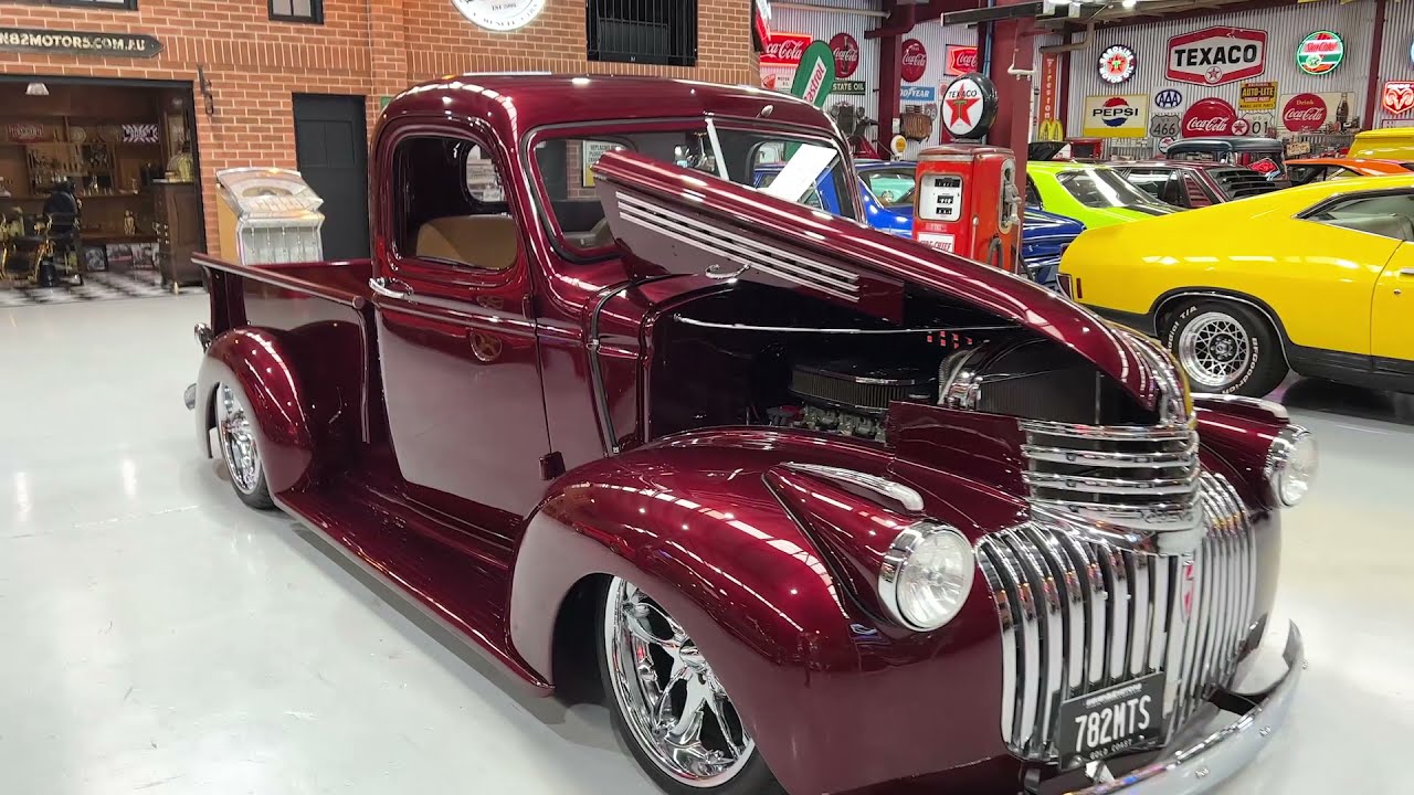 1941 BAGGED CHEVY PICK UP