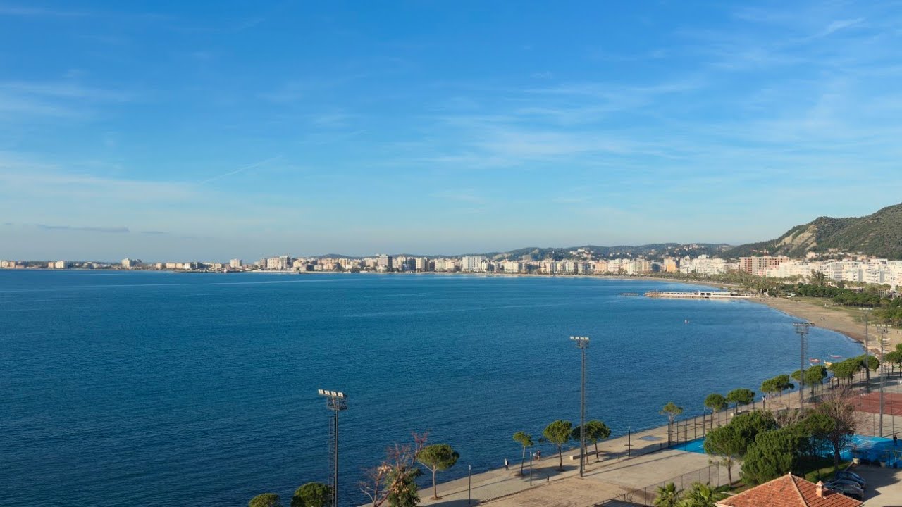 Wandering Vlorë: A 7-Mile Journey from Old Town to the Lion Fountain