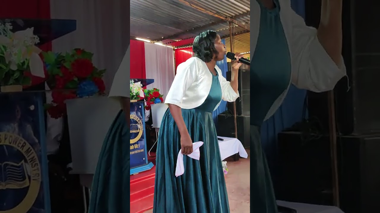 BISHOP RUTH MINISTERING 🙏🙏hakuna anayeweza kusimamisha baraka za mungu Kwa Mteule wake🙏🥺