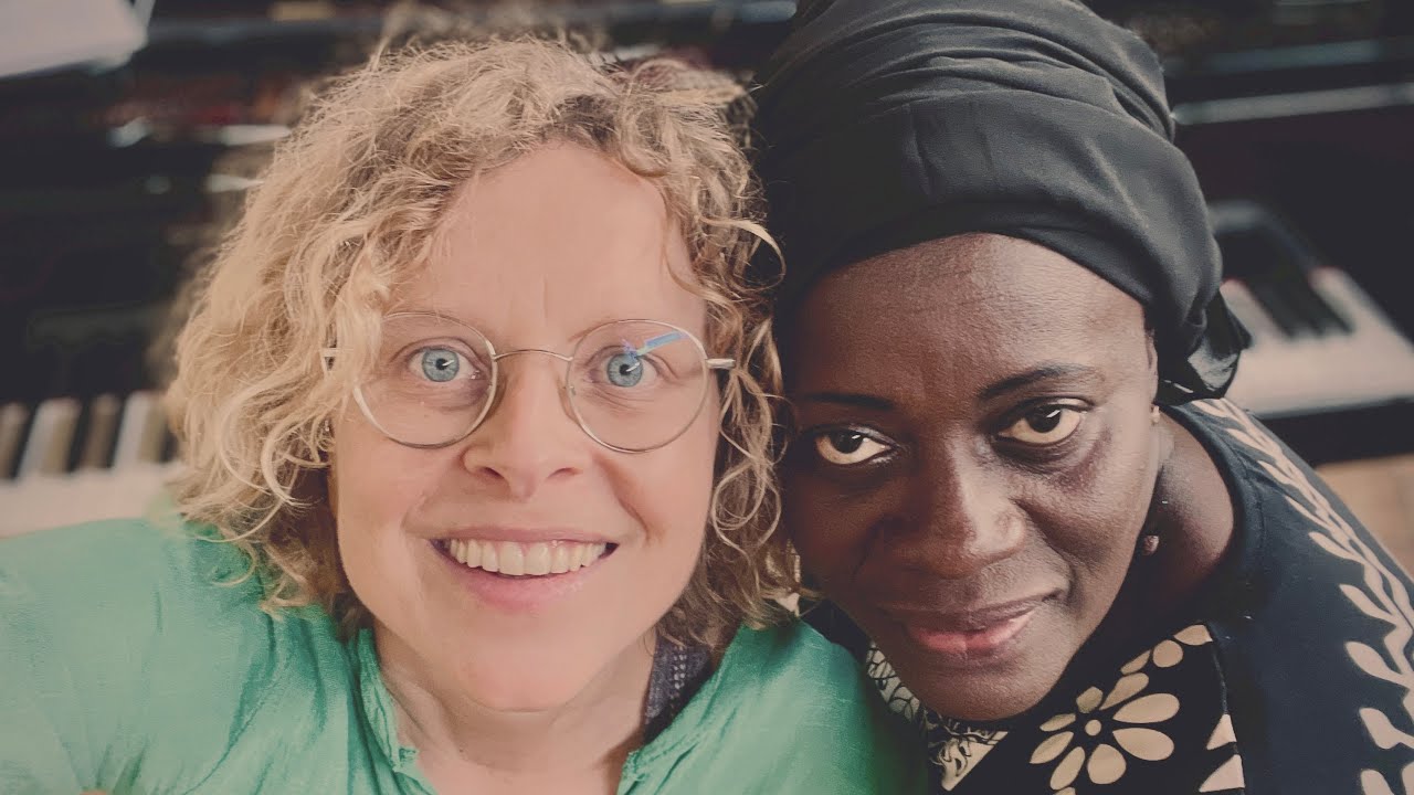 SIYAYA | ADAMA & EVA (Adama Cissokho, Eva Kunda Neidek)
