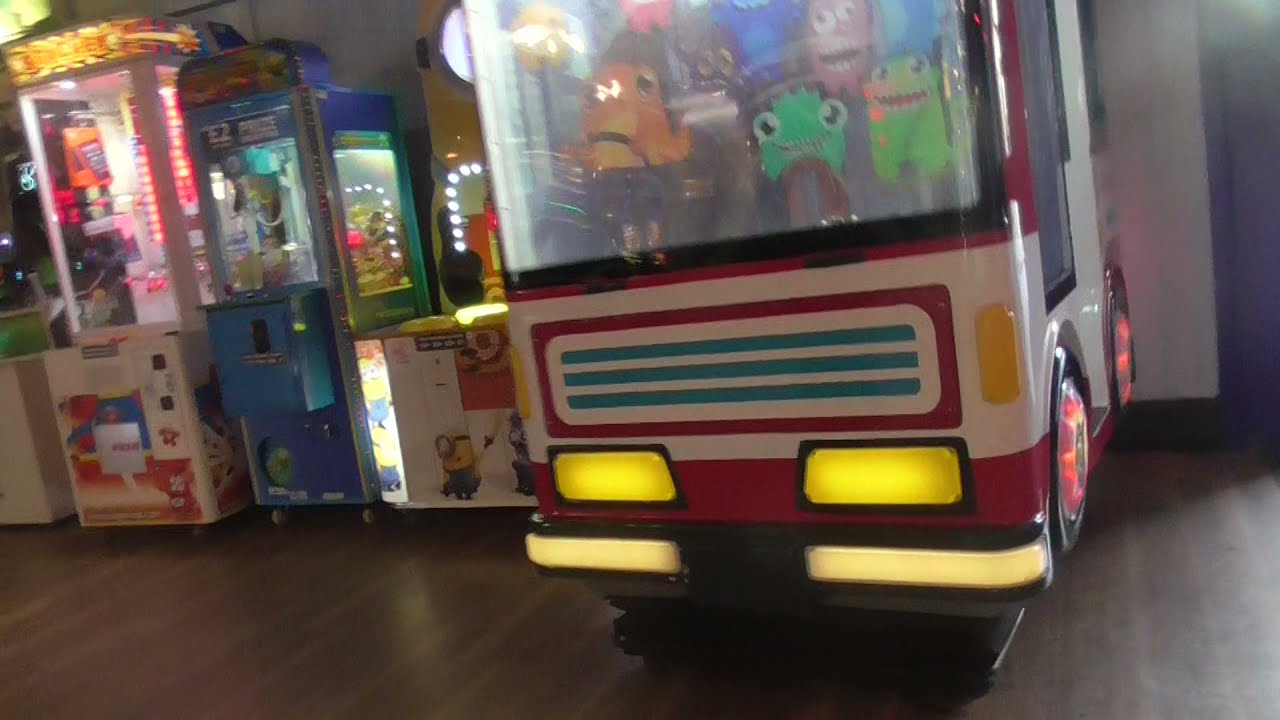 Tecway Happy Bus Kiddie Ride [Door 21]