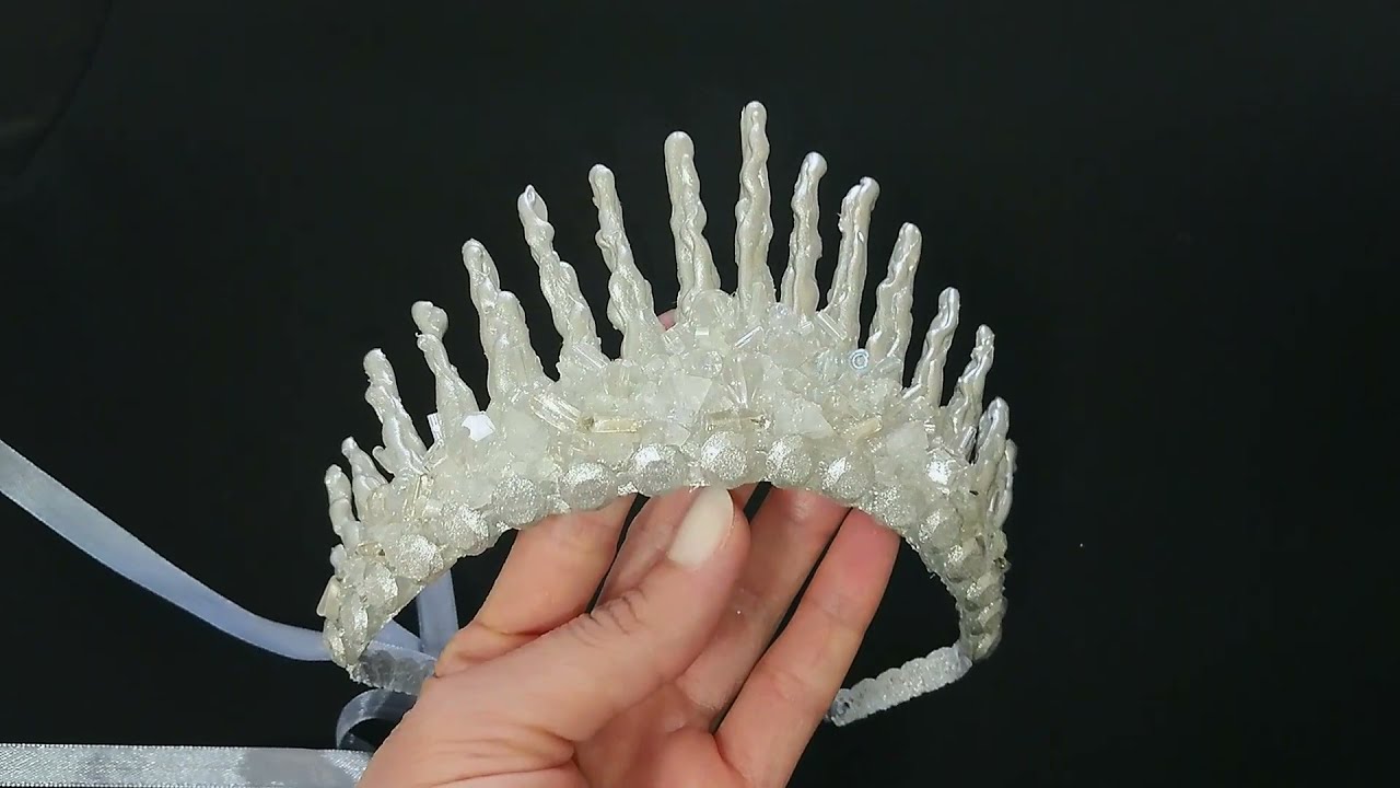 Корона снежной королевы из горячего клея