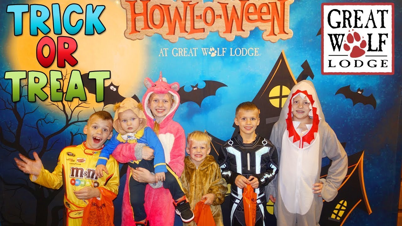 Halloween at Great Wolf Lodge - Trick-or-Treat, Swimming, Bowling, Arcade - Family Fun Pack