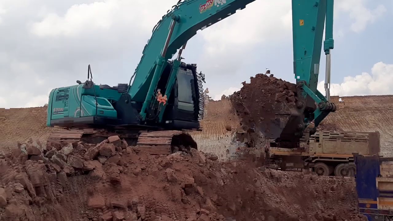 เจาะดินตับม้าให้ดูกัน kobelco sk200-10 เล่นบ่อลึก ดั้มแรง excavator and truck EP.7322