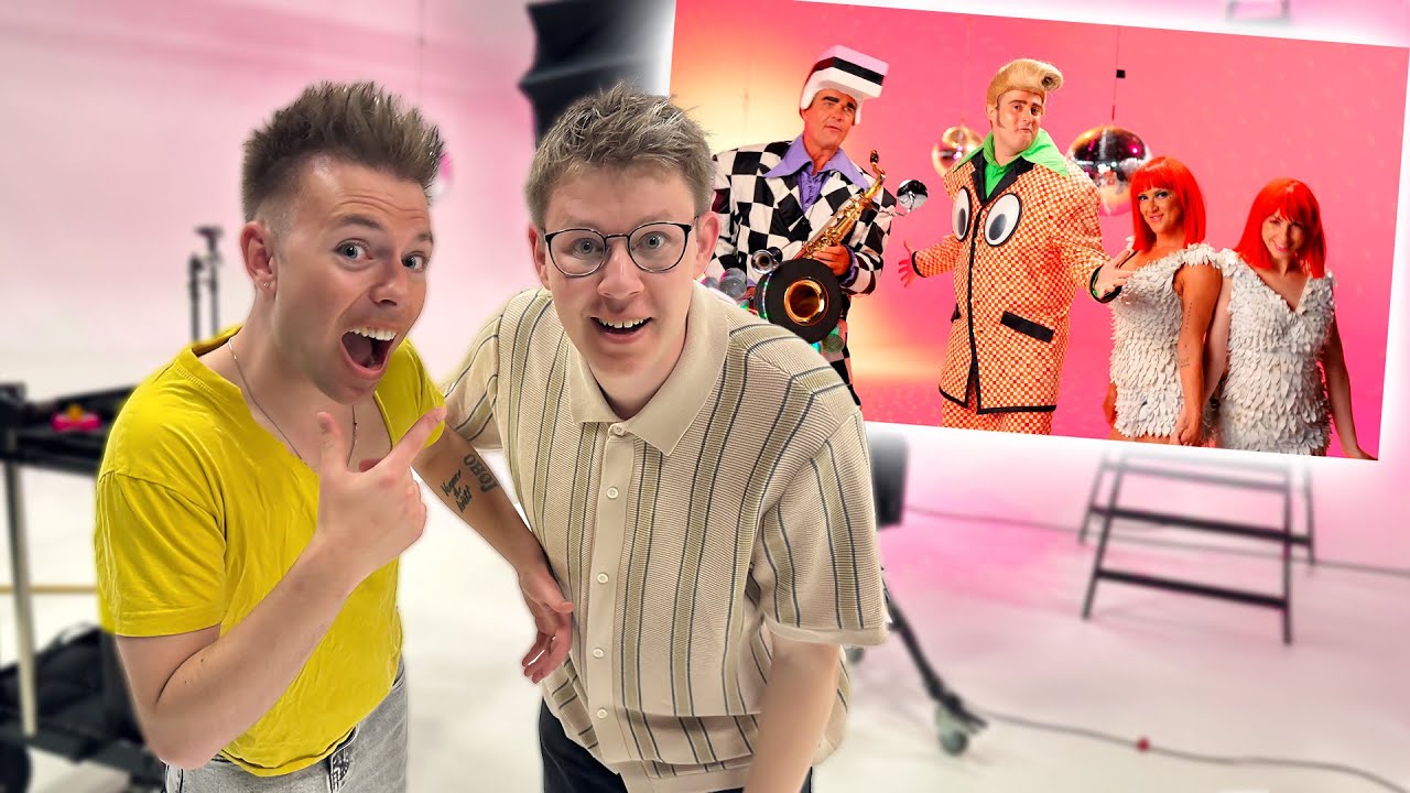 Bag om DUDA sangen med Cartoons