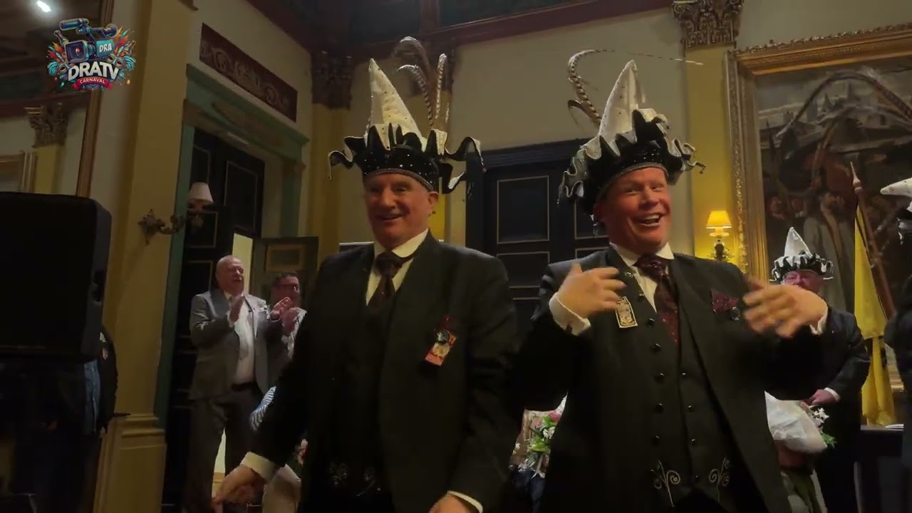 Prinsjkesdag de Garde Weir zen de prinsengarde en das giene cadeau
