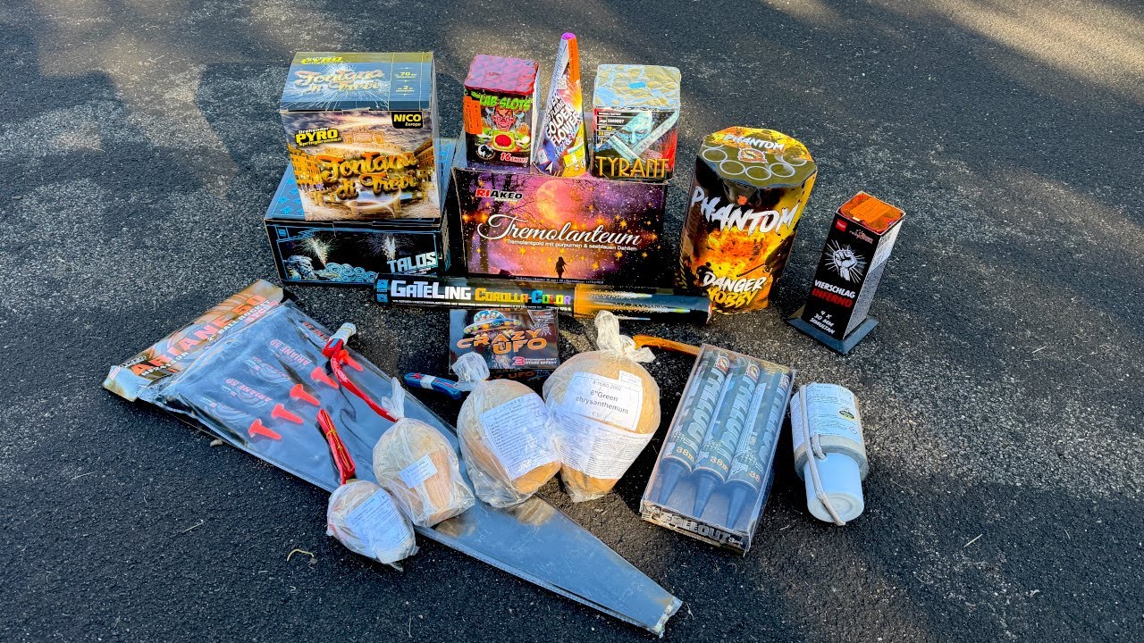 ⚠️ Ich habe VIEL Premium Feuerwerk angez&uuml;ndet ! KUGELBOMBEN zerrei&szlig;en den Nachthimmel 🎆🔥