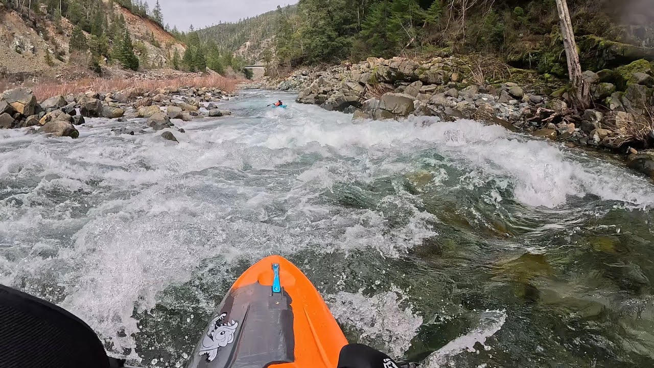Kayaking the South Fork of the Smith River // Sand Camp to Craig's Beach // 1260 CFS // February ♥️