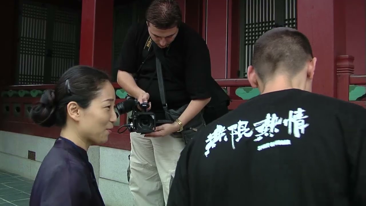 South Korea: Ancient Hwaseong Fortress in Suwon City / Virtual Travel Films