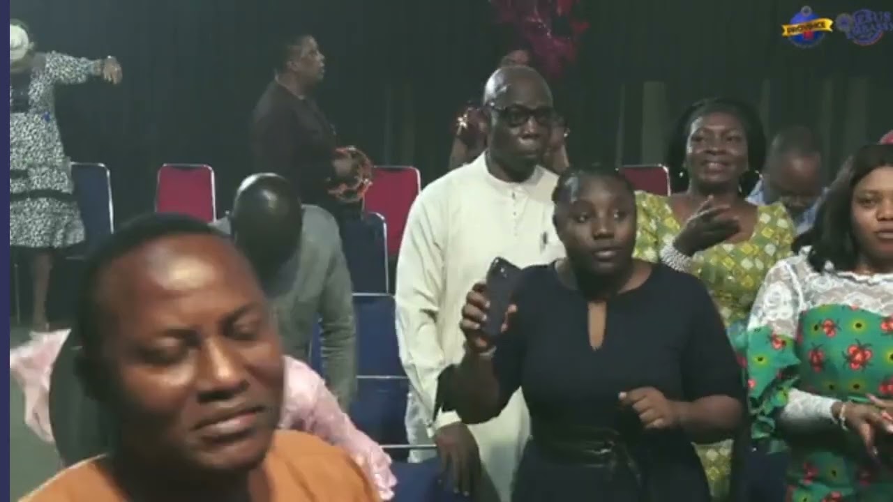 Powerful praise by Posi sax @rccgjesusembassyabujalives5462
