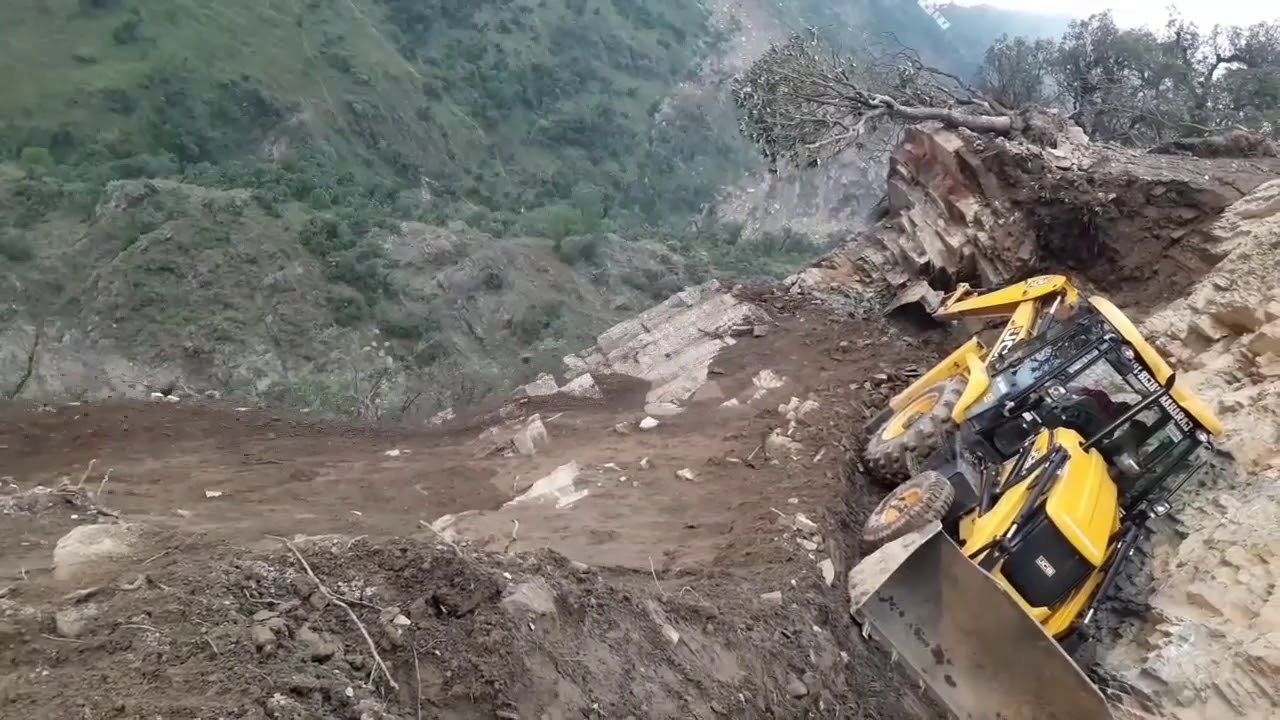 JCB 3DX Super Extreme Road Construction||Himachal Pradesh||
